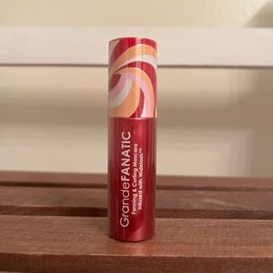 Grande Fanatic Fanning & Curling Mascara